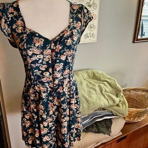 Kimchi Blue romper, beautiful fit